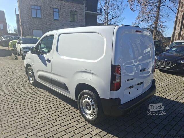 Skåpbil FIAT Doblo Cargo
