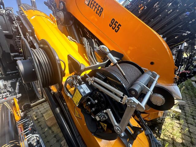 Ramenový žeriav Effer Effer-Ladekran 955-8s + Jib 6s 955-8s + Jib 6s