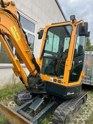 Minirýpadlo HYUNDAI R25Z-9AK