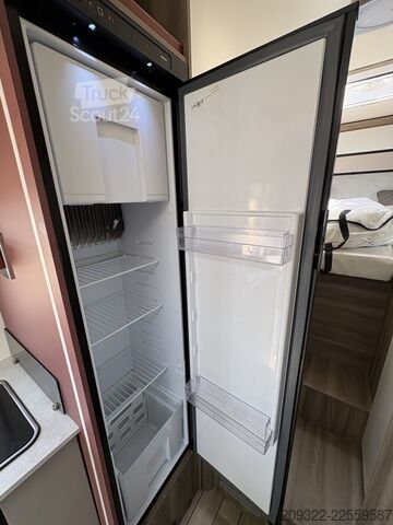 Camper Roller Team Kronos Fit 281P | Ford Transit 2.0 TDCi 165 CV Automatico