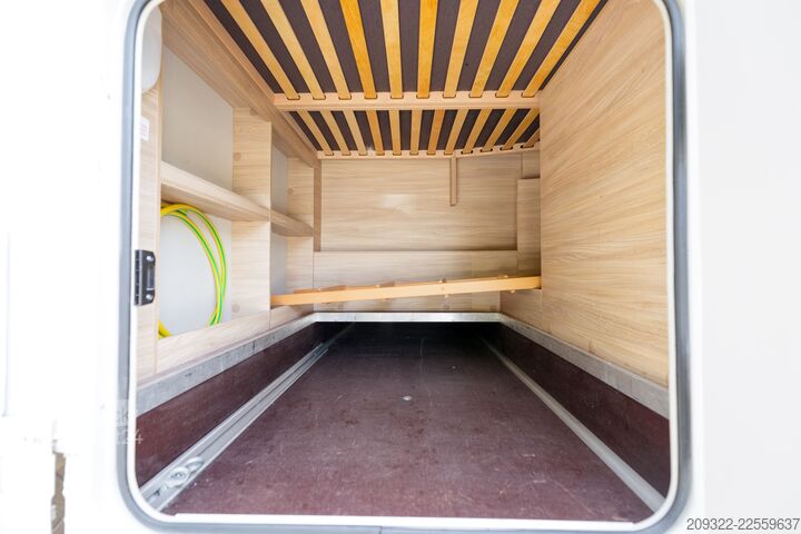 De Ruyter Trucks B.V. De Ruyter Trucks B.V. De Ruyter Trucks B.V.