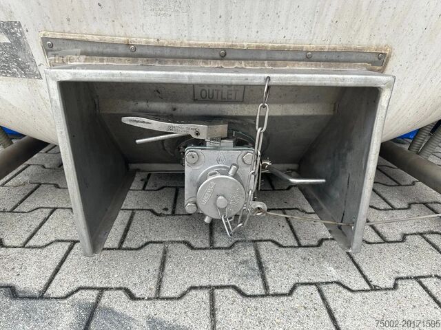 Tankcontainer CIMC 20FT SWAP 35.040L, 4 baffles / 5 holes / T11 / ...