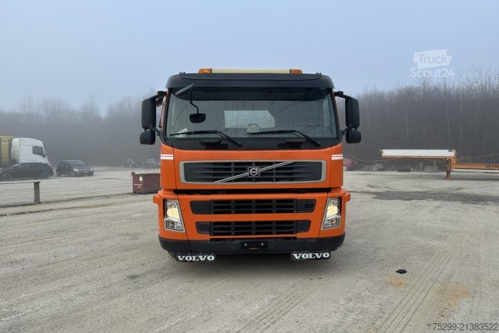 Standard SZM Volvo FM-480 6x4T Kipphydraulik / Swiss-Vehicle