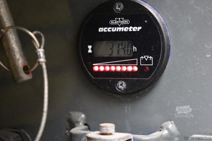Pont élévateur à ciseaux Holland Lift Ecostar HL-7814 Electric, 10m Working Height, 450k