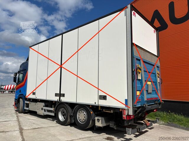 Kabina podvozku Scania R520 6x2*4 BOX L=7340 mm