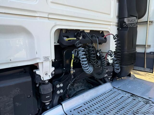 Standard-SZM DAF XF 480 SSC Super Space 2x tank LED 361.807KM ACC