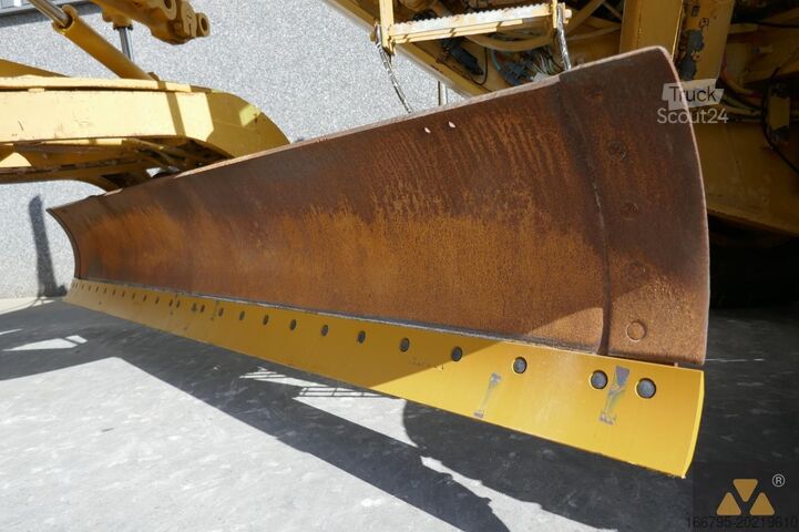 Grader Caterpillar 140H