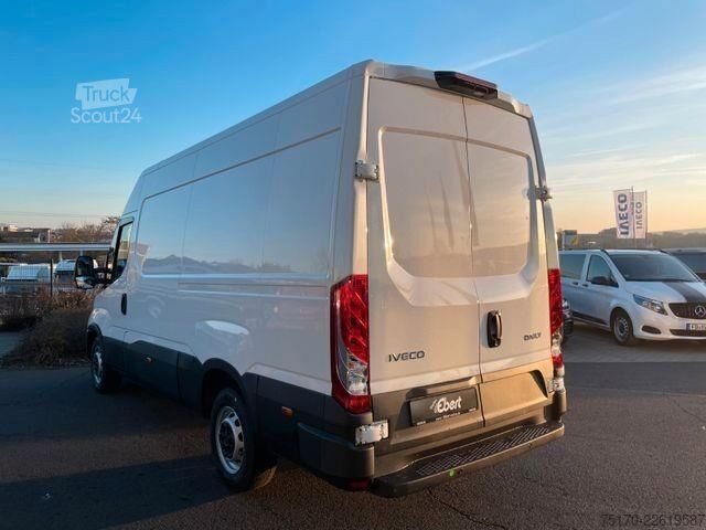  Iveco Daily 35S18 HA8 3.0L *R3.520mm*Automatik*Kamera