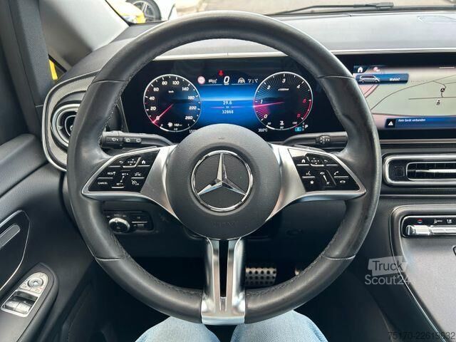 Stationvogn med højt tag Mercedes-Benz V 300 d STYLE DISTRONIC Stdheiz AHK2,5to 360