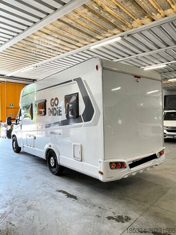 Autocaravană semi-integrată Fiat Ducato Carasuite 650 MF | Schlafplätze 4 | Teilintegriert