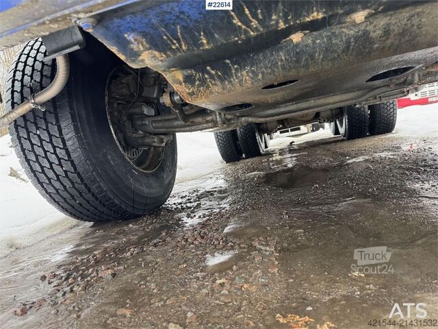 Kippiauto Volvo FH16 750 w/ Maur Triple trailer