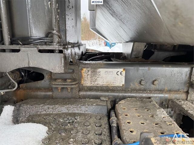 Kippiauto Volvo FH16 750 w/ Maur Triple trailer