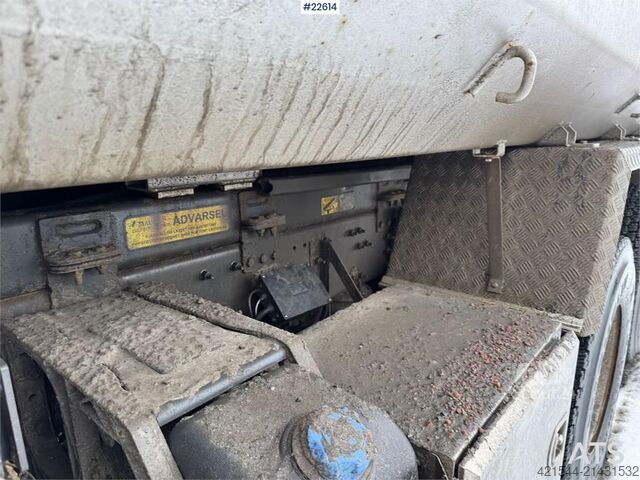 Kippiauto Volvo FH16 750 w/ Maur Triple trailer