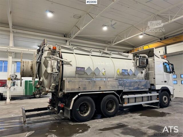 Vacuum truck Volvo FH500 6x2 Suction/wash truck w/ Rolba body. 168,00