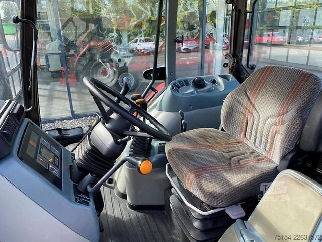 جرار McCormick CX 85