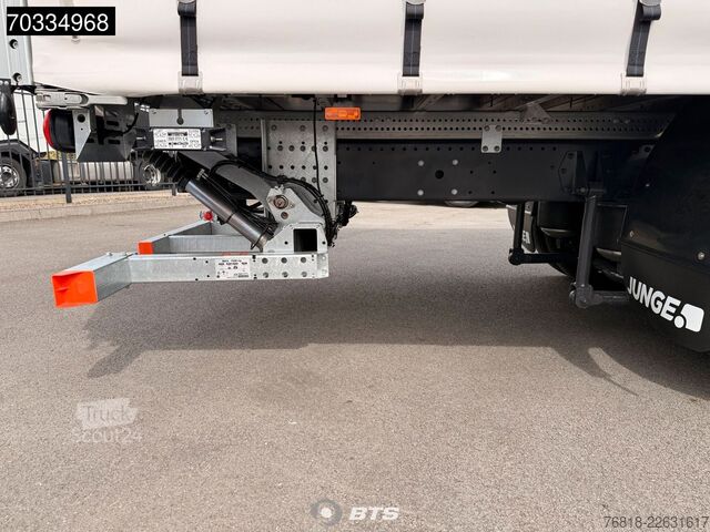 Ladbil med presenning DAF XB 260 4X2 FA VDC 16t - Junge Curtainsider + 150
