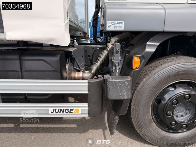 Ladbil med presenning DAF XB 260 4X2 FA VDC 16t - Junge Curtainsider + 150