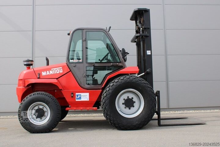 Bezceļu iekrāvējs Manitou M 30-4