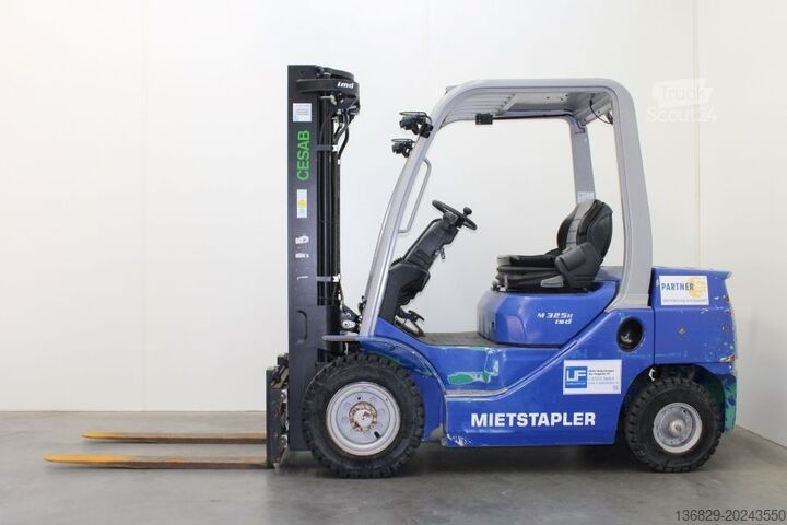 Carretilla elevadora frontal Cesab M 325 D