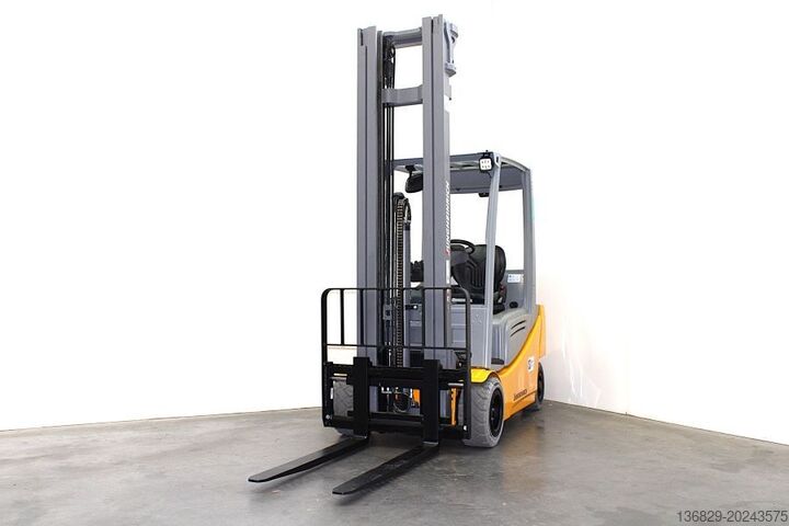 Wózek widłowy czołowy Jungheinrich EFG 320 - 650 DZ