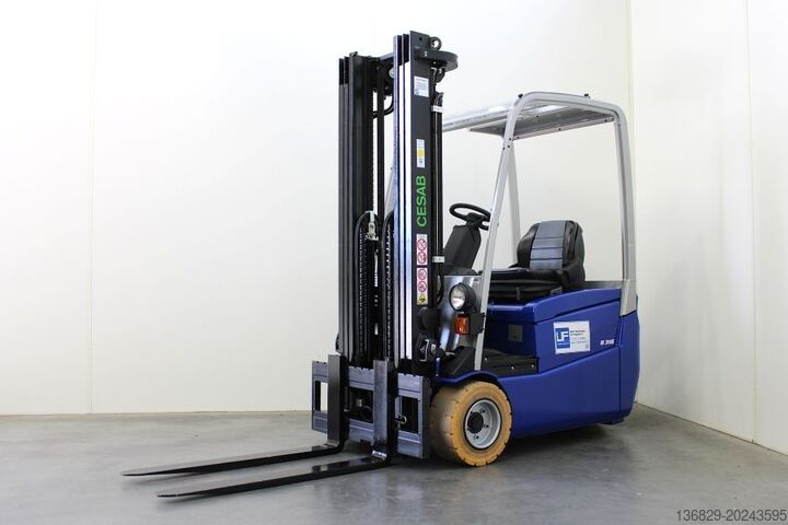 Frontgaffeltruck Cesab B 318