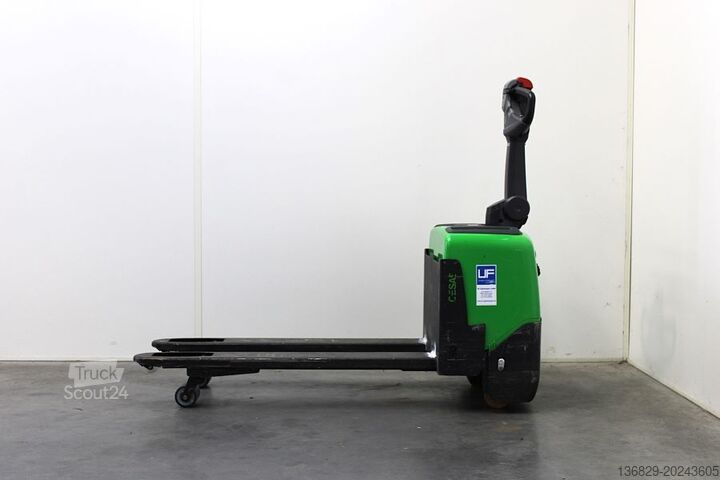 Manuel transpalet Cesab P113