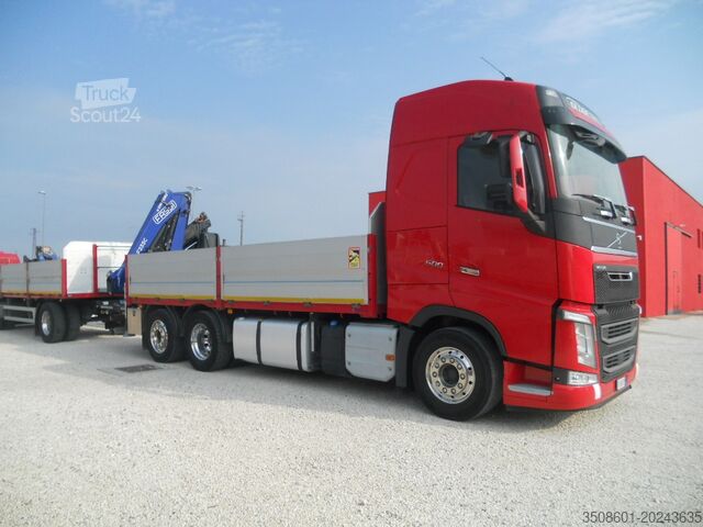 Macara montată pe camion Volvo FH510