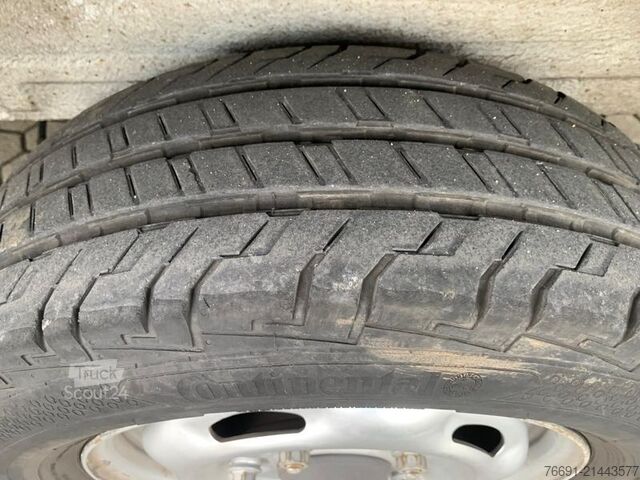 High top van Ford Transit 280 Van - L2 H2