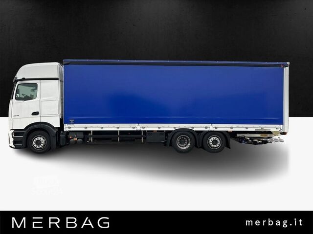 Φορτηγό πλατφόρμα με μουσαμά Mercedes-Benz ACTROS