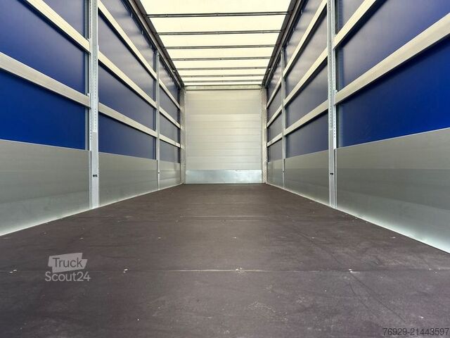 Φορτηγό πλατφόρμα με μουσαμά Mercedes-Benz ACTROS