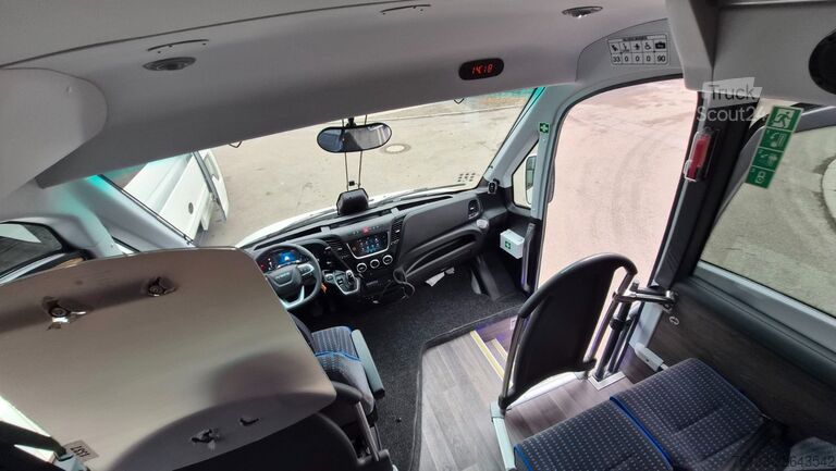 Минибус IVECO 2x Daily 70 Lagerfahrzeug Ferqui Sunrise 2,5 m B