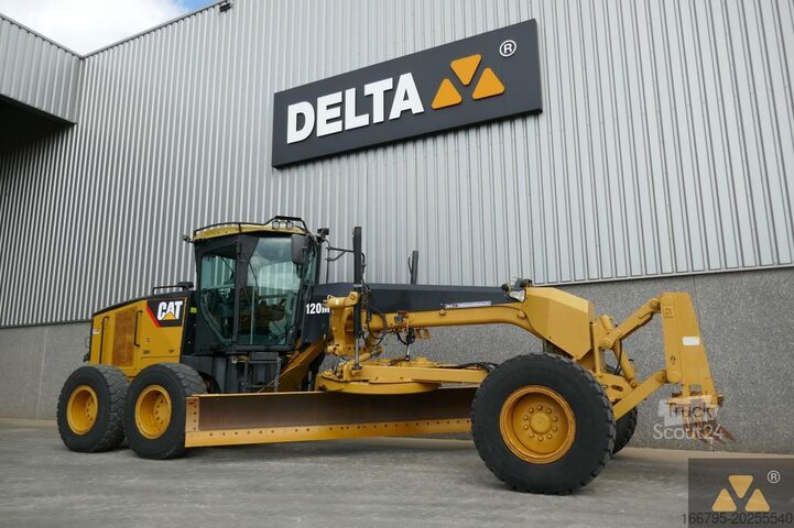 Greideris Caterpillar 120M