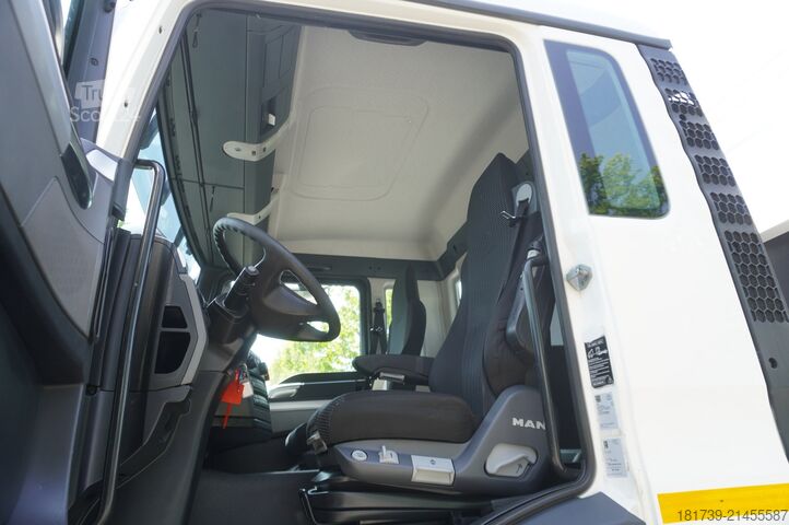 Бортовий із краном MAN TGS 26.360 Flatbed / Fassi F175 7.7 T /