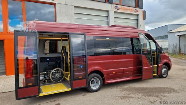 Minibus MERCEDES-BENZ Sprinter 517 Heckniederflur Vorlauffahrzeug