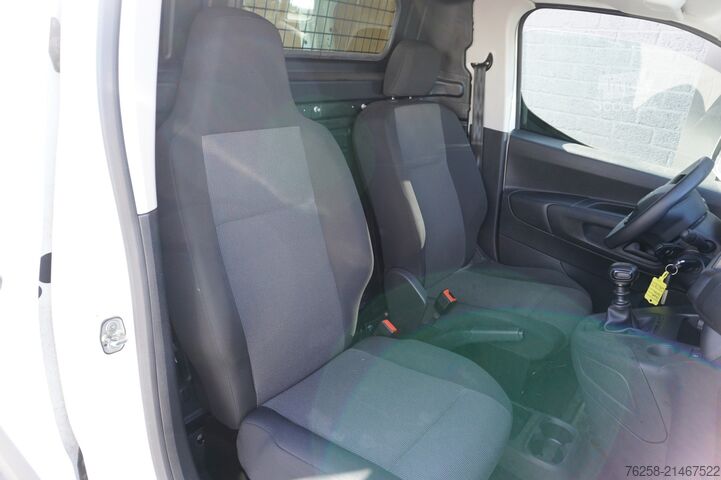 Break à toit surélevé Peugeot Partner 1.2 Benzine EURO 6 - Airco - Carkit - P...