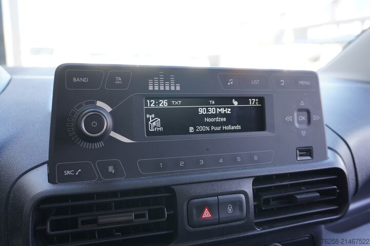 Break à toit surélevé Peugeot Partner 1.2 Benzine EURO 6 - Airco - Carkit - P...