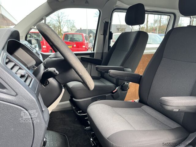 Passagerbus VW Transporter Kombi 2.0 TDI L1H1 BTW en BPM VRIJ!...