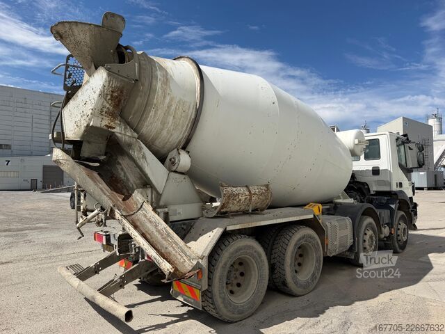 Betonmixer vrachtwagen IVECO TRAKKER 400