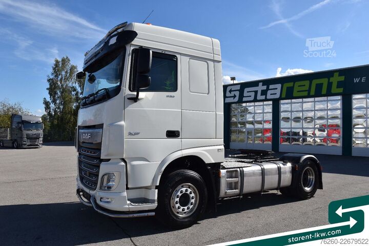 Standardni vlačilec DAF XF 530 Hydraulikanlage Intarder Standklima