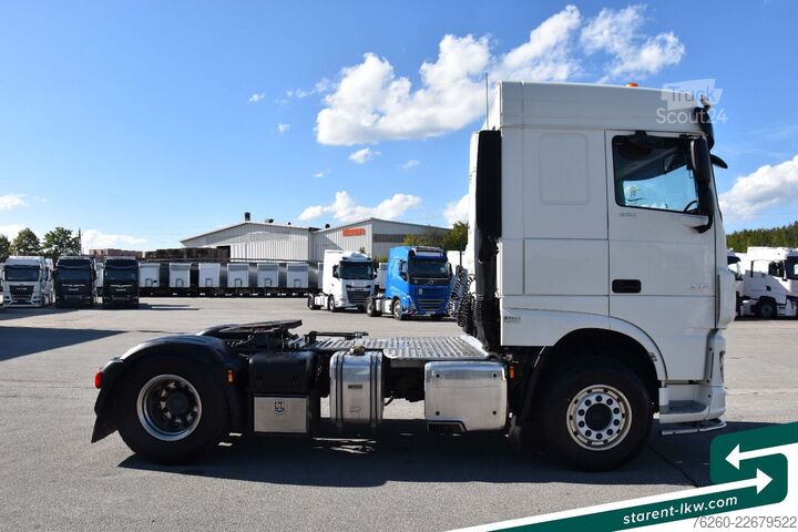 Standardni vlačilec DAF XF 530 Hydraulikanlage Intarder Standklima
