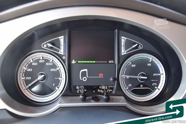 Standardni vlačilec DAF XF 530 Hydraulikanlage Intarder Standklima
