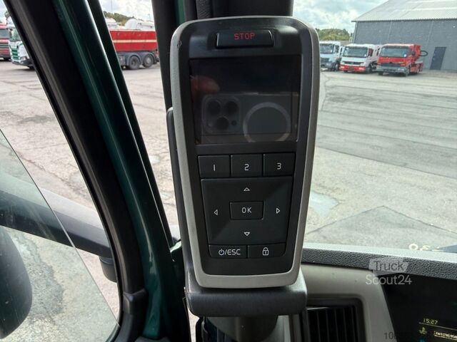 Camião basculante VOLVO FM 500 8x4*4 Nopa Kipper / Tipper Euro 6