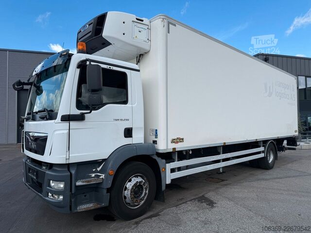 Caminhão frigorífico MAN TGM 18.290 4x2 Carrier Supra 1250 Nordic