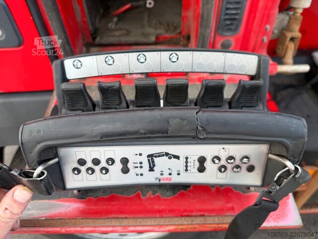 Grua montada em camião VOLVO FM500 8x2 Pusher Tridem Crane Hiab 099 B3 Radio