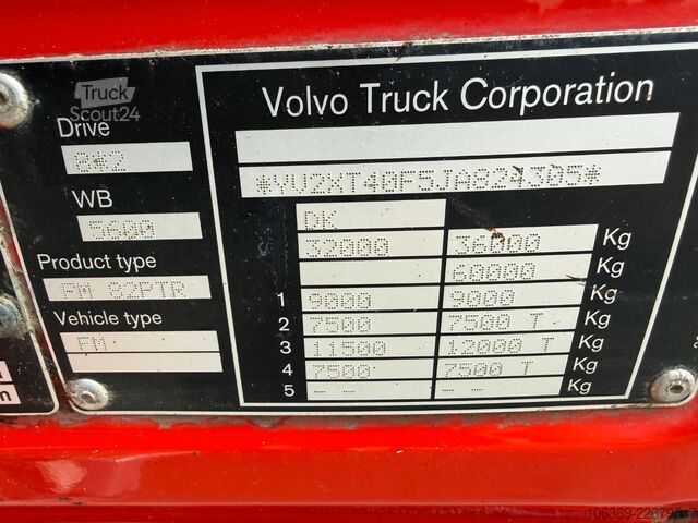 Grua montada em camião VOLVO FM500 8x2 Pusher Tridem Crane Hiab 099 B3 Radio