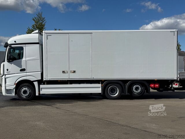 Skåpbil MERCEDES-BENZ ACTROS 2545 L / LBW / SEITENTÜRE