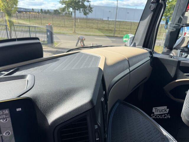 Skåpbil MERCEDES-BENZ ACTROS 2545 L / LBW / SEITENTÜRE