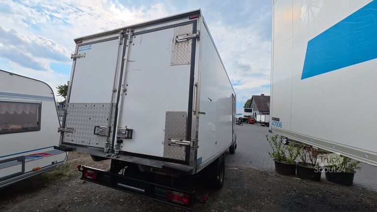 Chladírenská dodávka IVECO 70C15