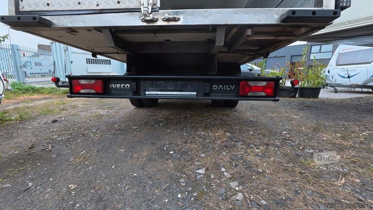 Chladírenská dodávka IVECO 70C15