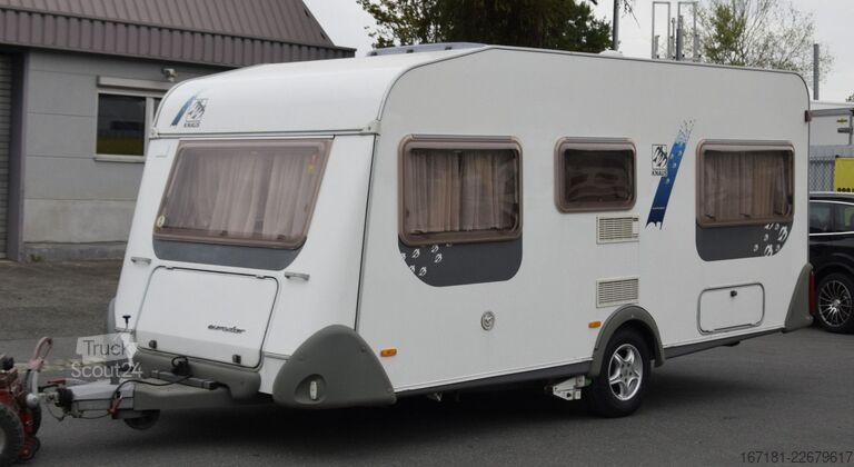 Karavan KNAUS Eurostar 450 mit Mover und Vorzelt